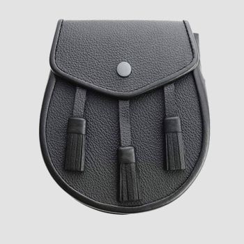 Scottish Three Tassel Leather Sporran