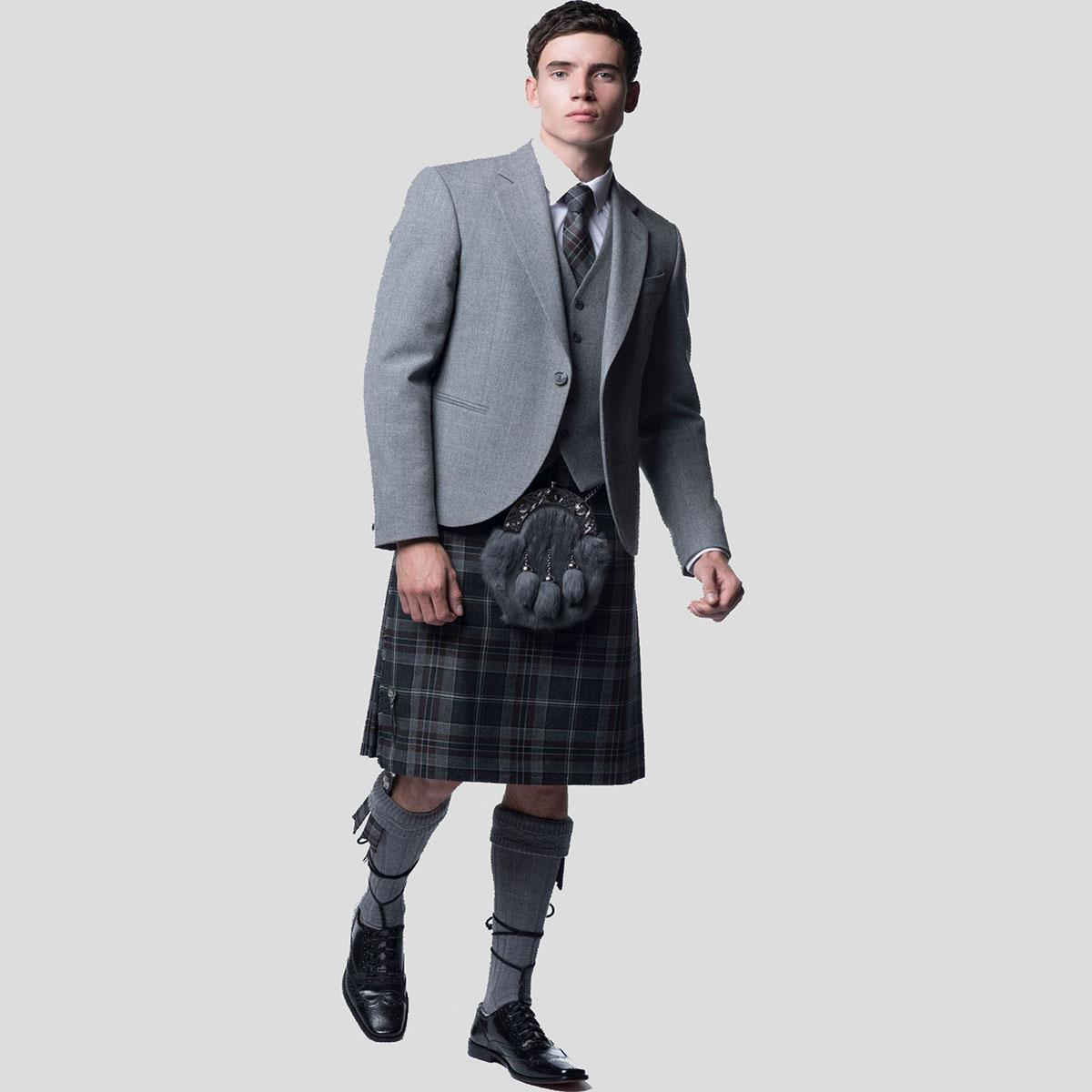 Grey Tweed Kilt Outfit