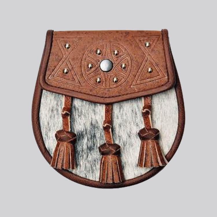 Calfskin Khaki Circular Studded Sporran